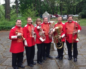 from left to right: Bruce Dunn, Scott Winks, Gayle Neuman, Andy Harris, Phil Neuman, Dave Bryan
